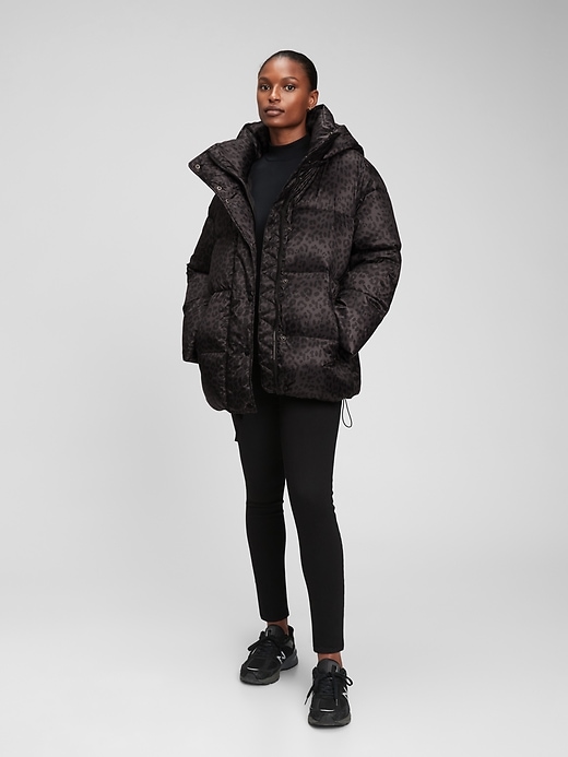 Gap 100% Recycled Oversized Heavyweight Puffer Jacket, Size
