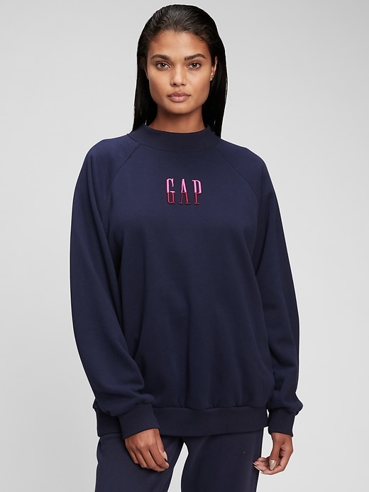 Gap navy sweatshirt clearance