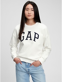 gap crewneck