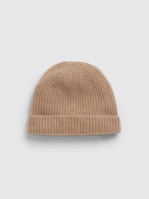 1 of 8 showing, with the color camel brown of product Recycled Cashmere Beanie