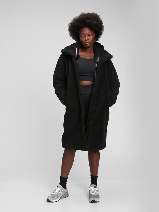 1 of 8 showing, with the color true black of product Relaxed Sherpa Coat
