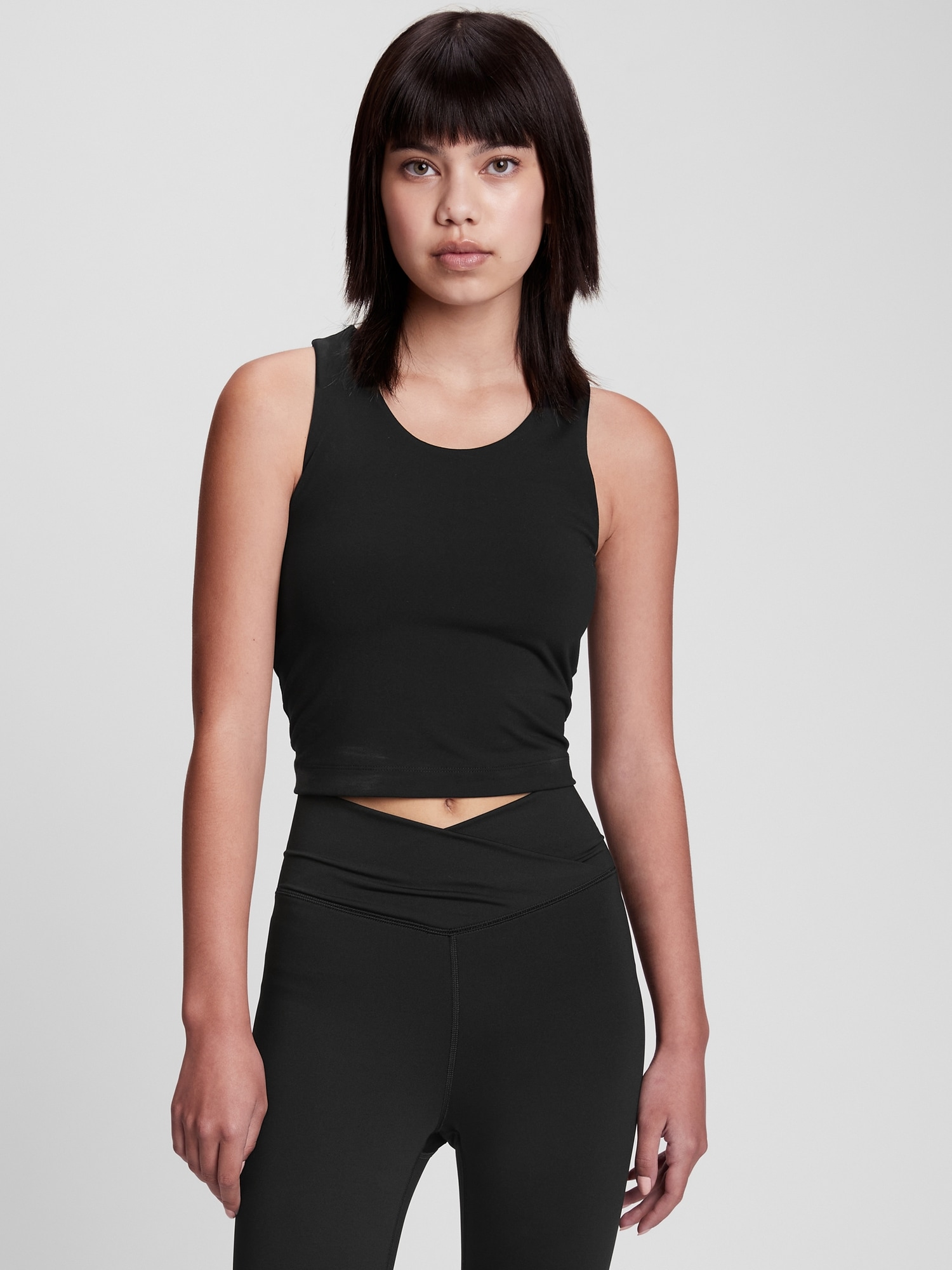 Gap Fit Teen Tank Top black. 1