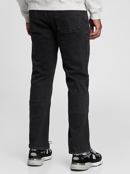 Image number 2 showing, Everyday Straight Jeans in GapFlex with Washwell