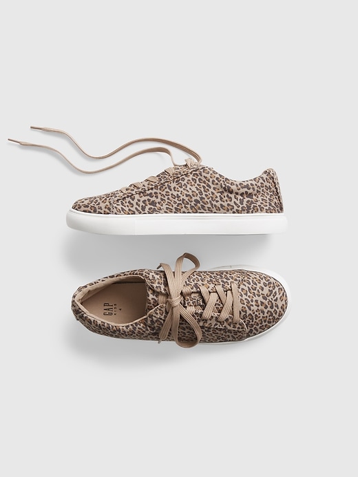 Image number 1 showing, Kids Leopard Print Sneakers