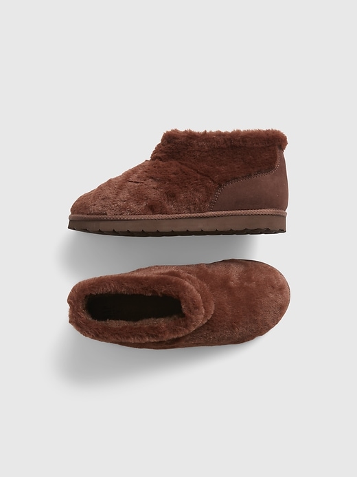 Image number 1 showing, Kids Cozy Sherpa Boots