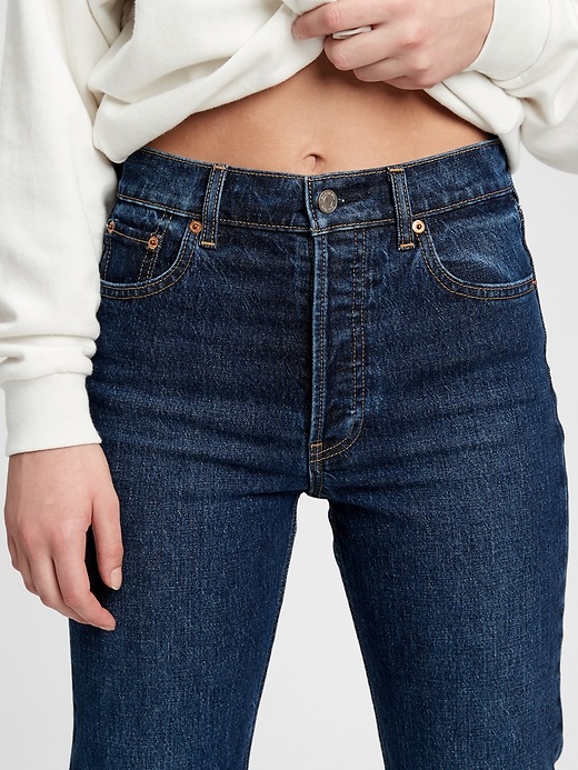 Image number 3 showing, High Rise Cheeky Straight Jeans With Washwell 