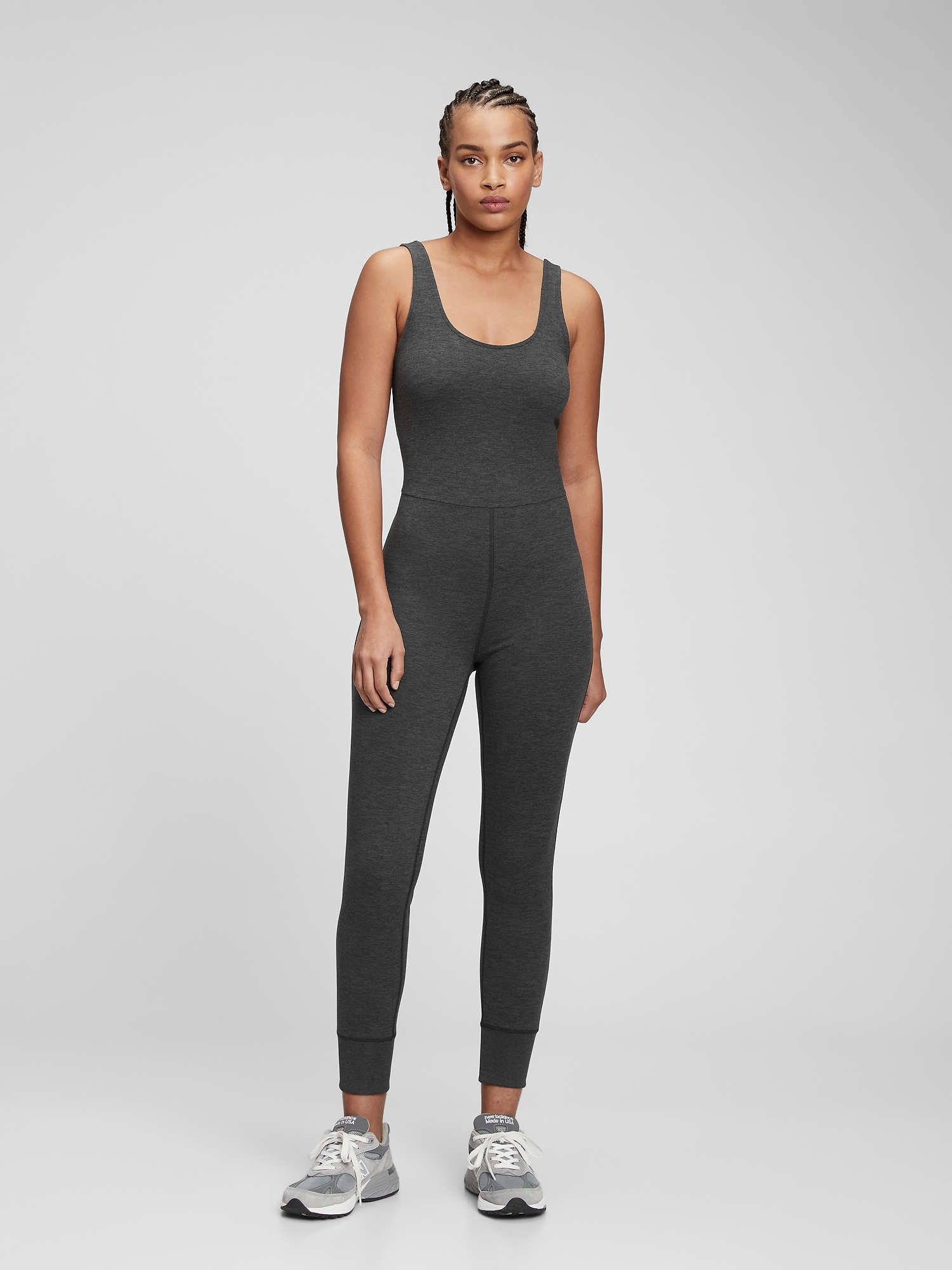gapfit joggers in brushed tech jersey