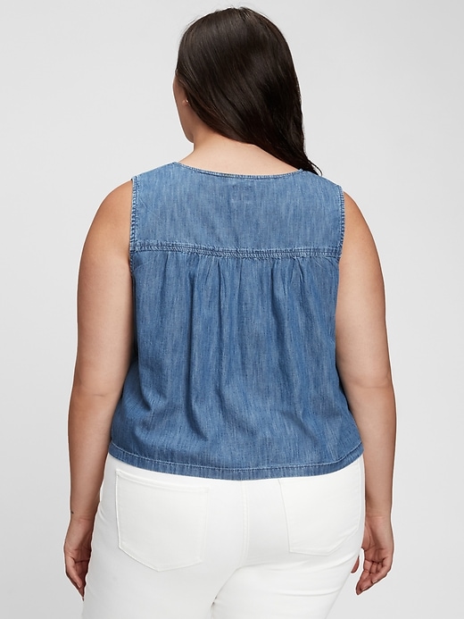 Image number 2 showing, 100% Organic Cotton Sleeveless Button-Front Top