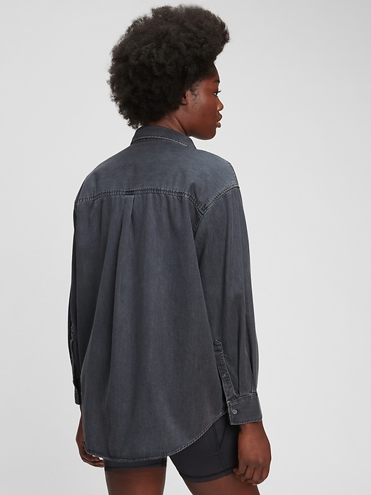 2 of 8 showing, with the color black wash of product Big Shirt
