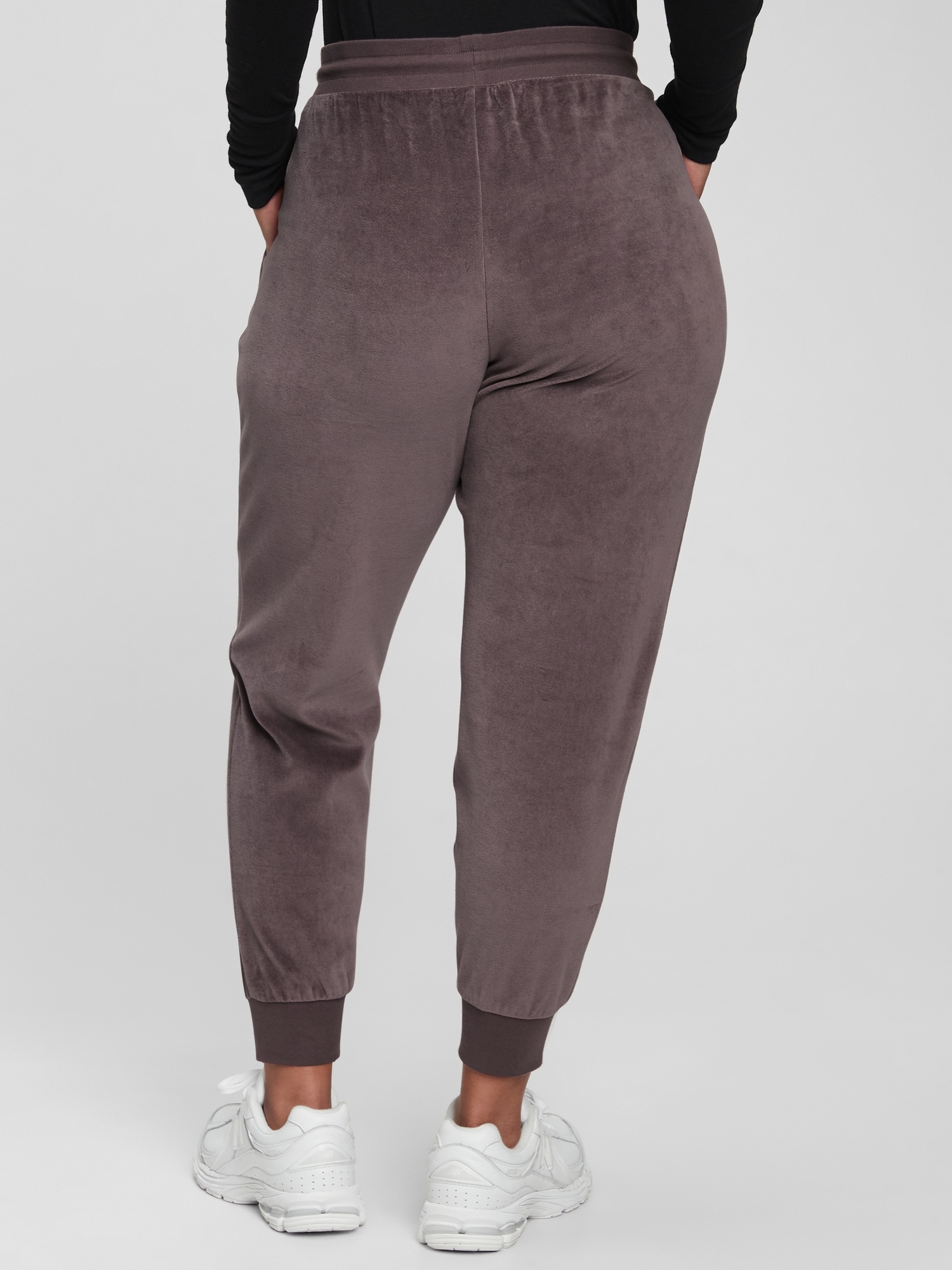 gap velour joggers