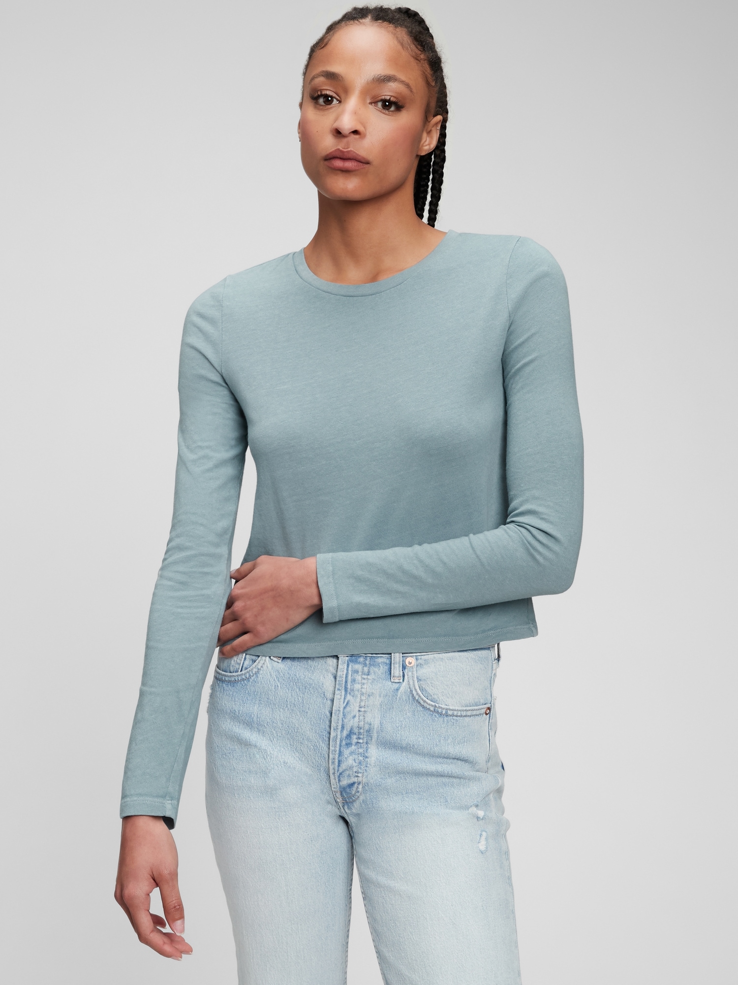 gap shrunken tee