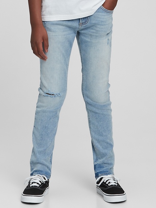 Image number 2 showing, Kids Distressed Skinny Jeans with Washwell