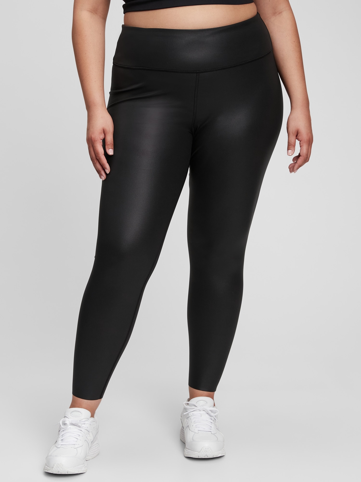 GapFit Brushed Tech Jersey Leggings