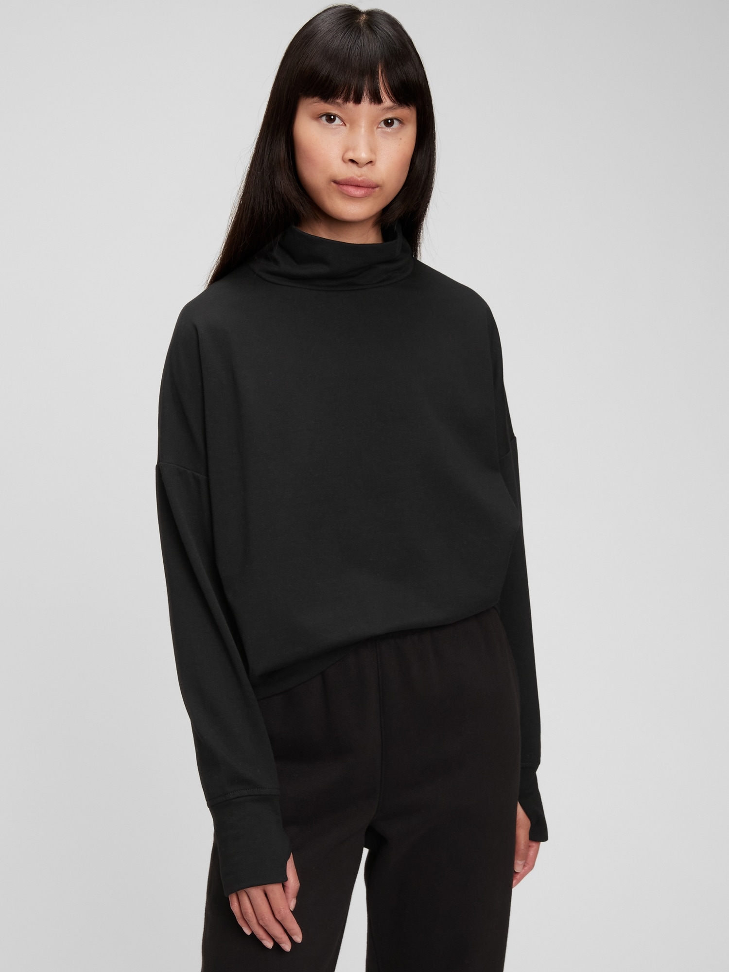Gap turtleneck sweatshirt 2025