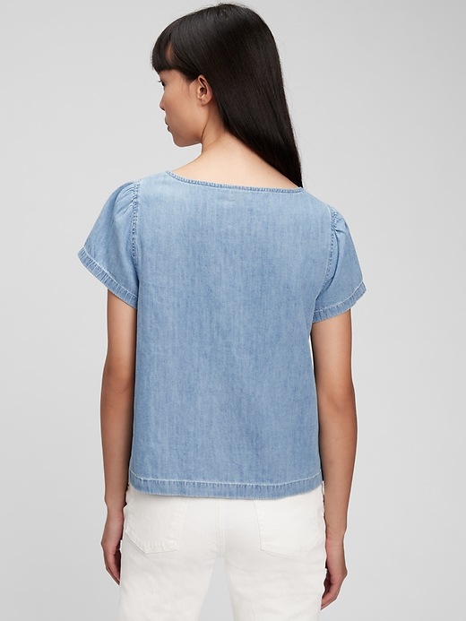 Image number 2 showing, Denim V-Neck Button-Front Shirt with Washwell