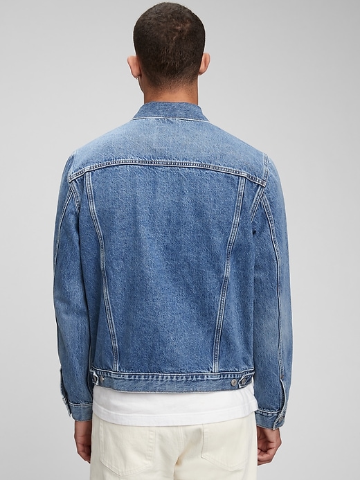 Image number 2 showing, Classic Icon Denim Jacket