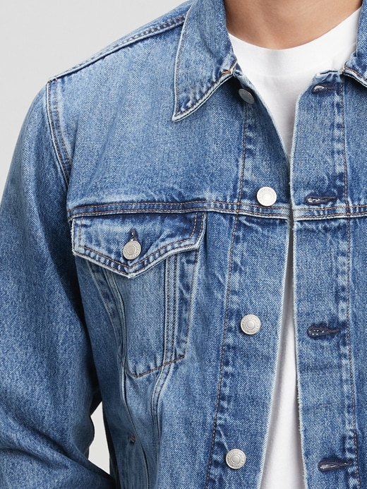 Image number 3 showing, Classic Icon Denim Jacket with Washwell