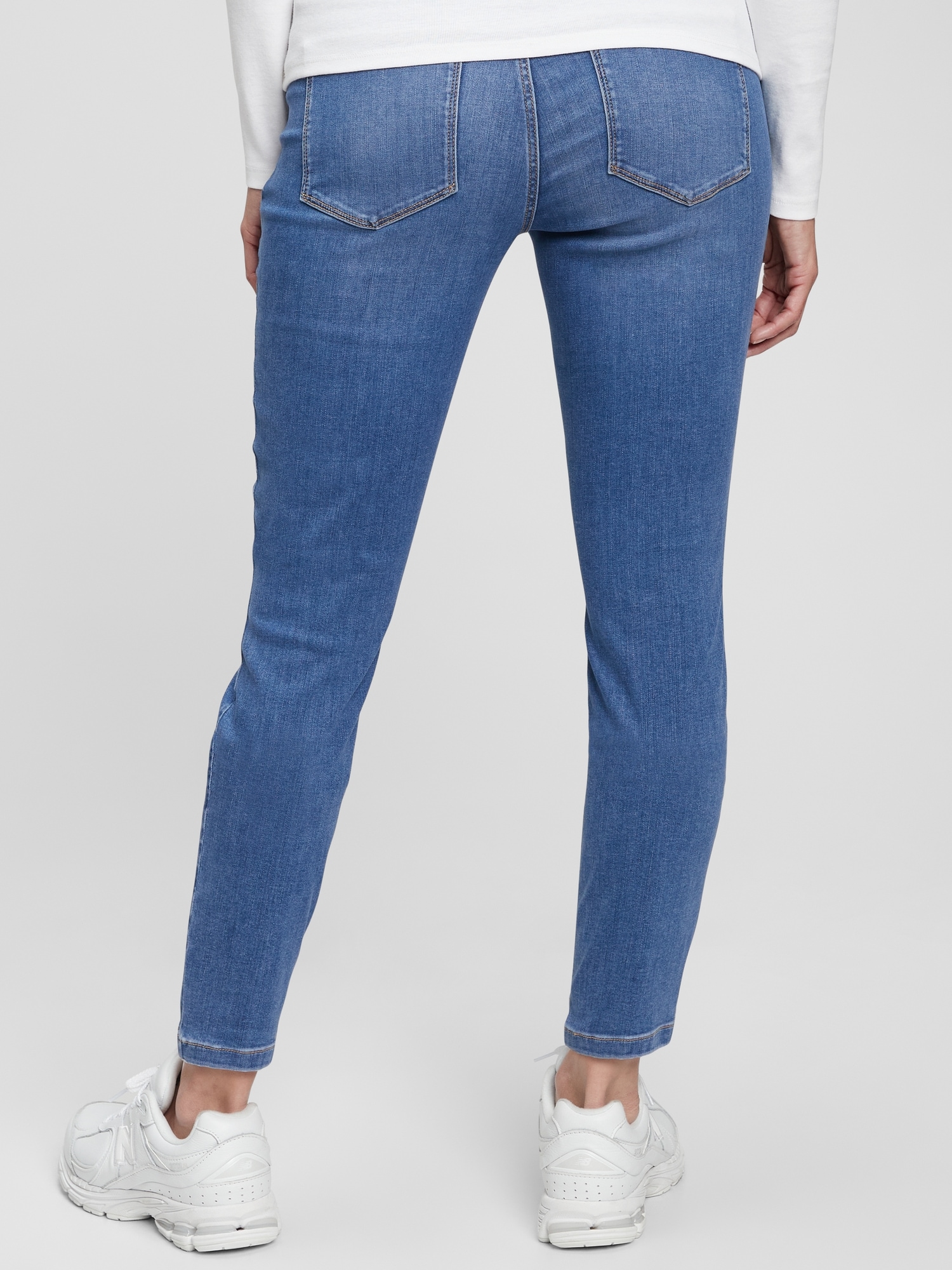 Gap sales maternity jeggings