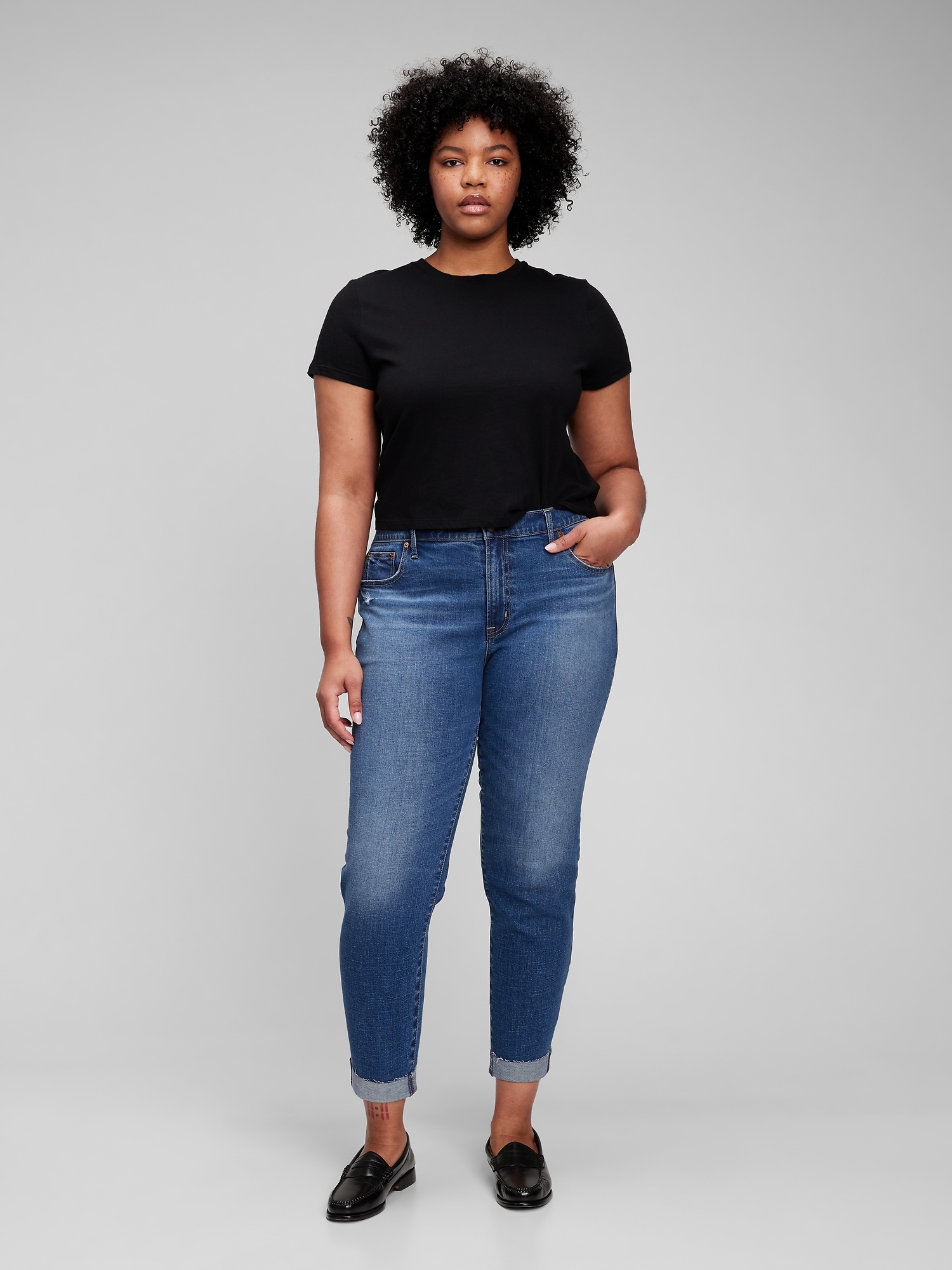 Mid Rise Girlfriend Jeans with Washwell 
