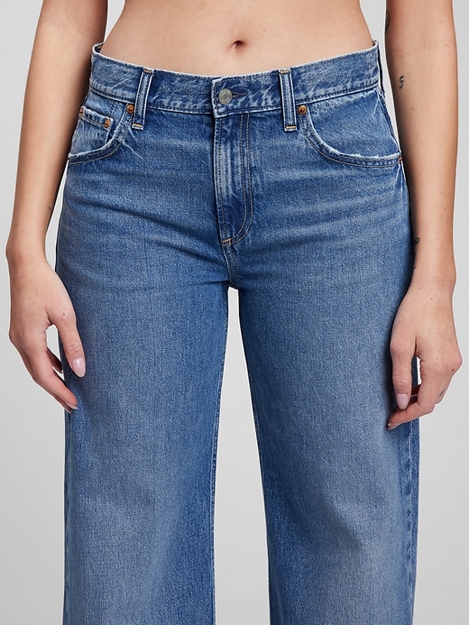 Image number 3 showing, Low Rise Stride Jeans with Washwell