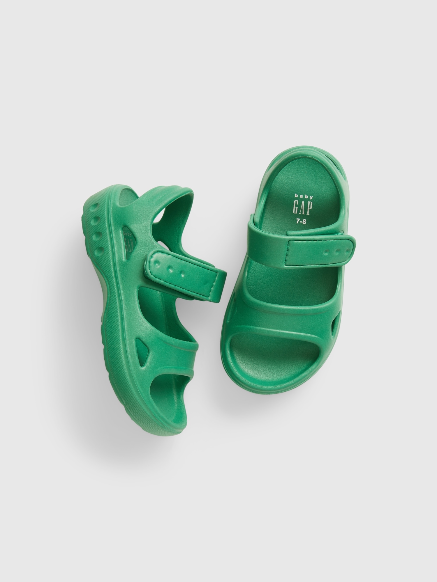 gap rubber flip flops