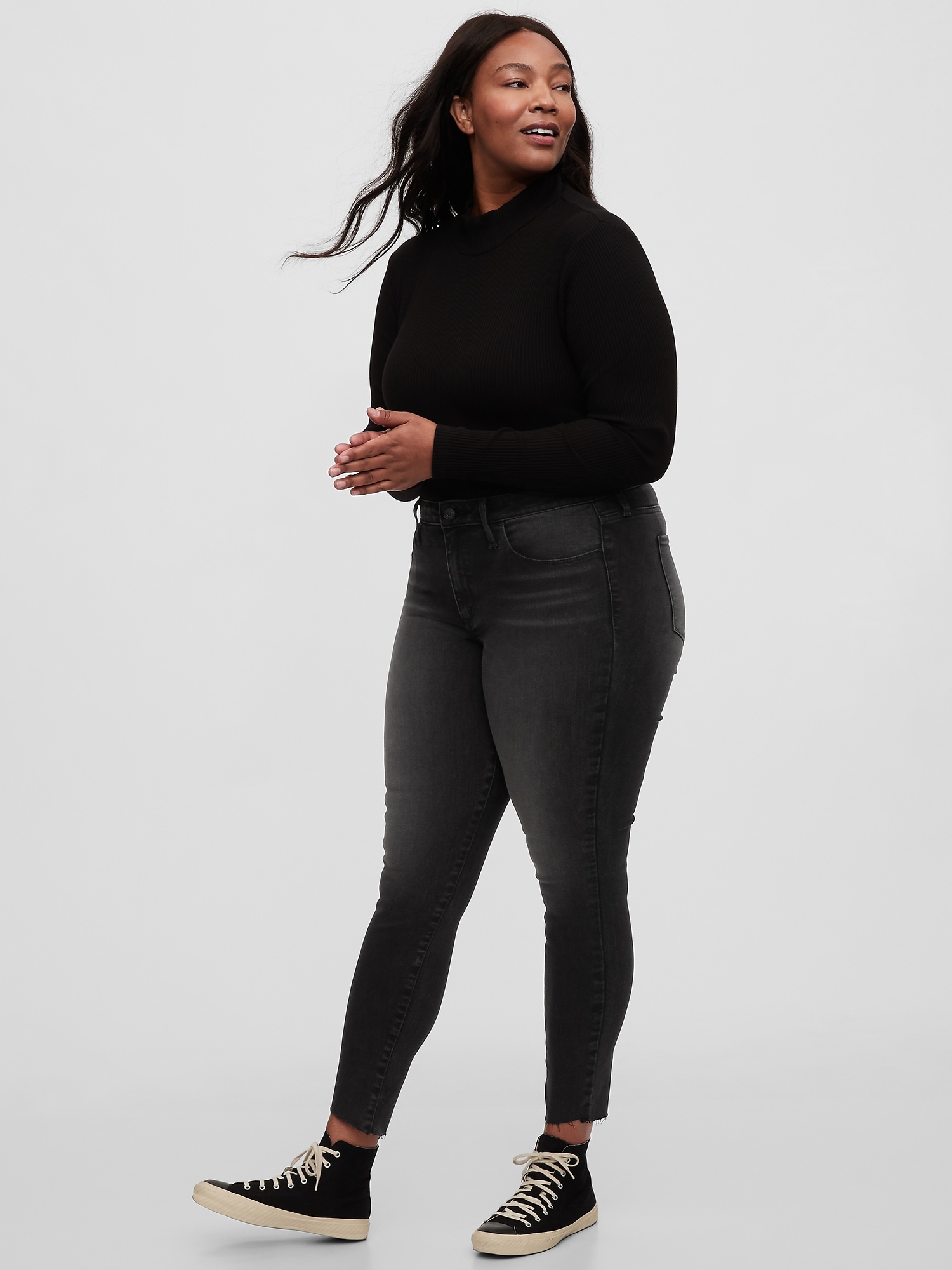 Mid Rise Universal Jegging With 