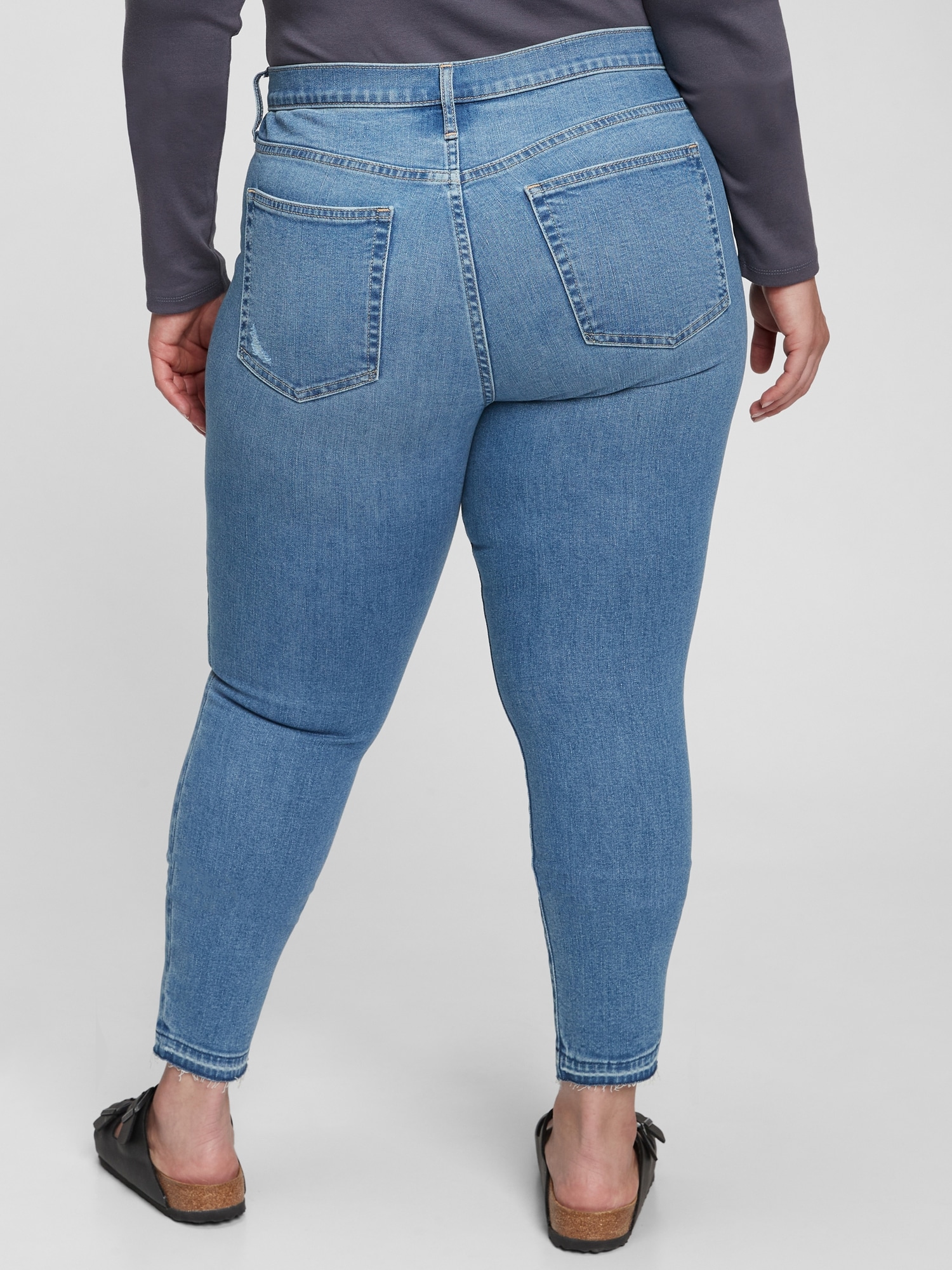 Mid Rise True Skinny Jeans with Washwell | Gap