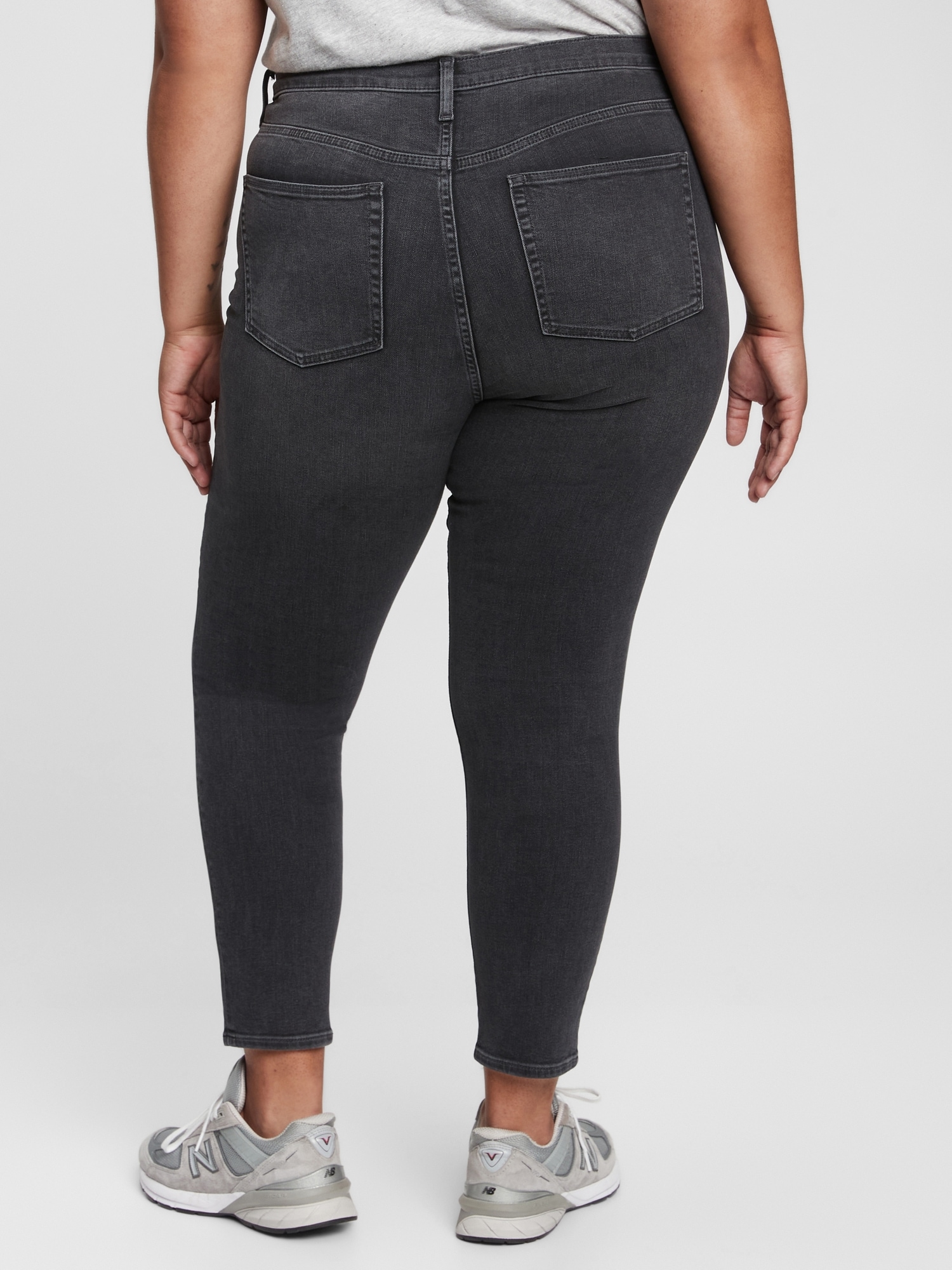 high rise true skinny jeans with washwell
