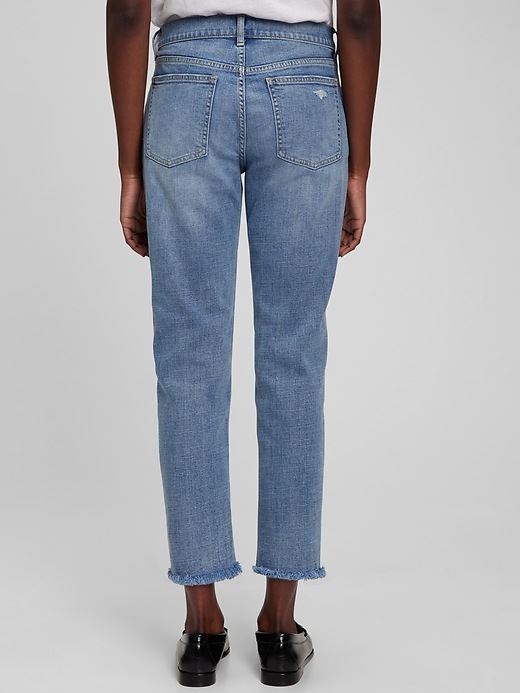 Image number 2 showing, Mid Rise Girlfriend Jeans with Washwell