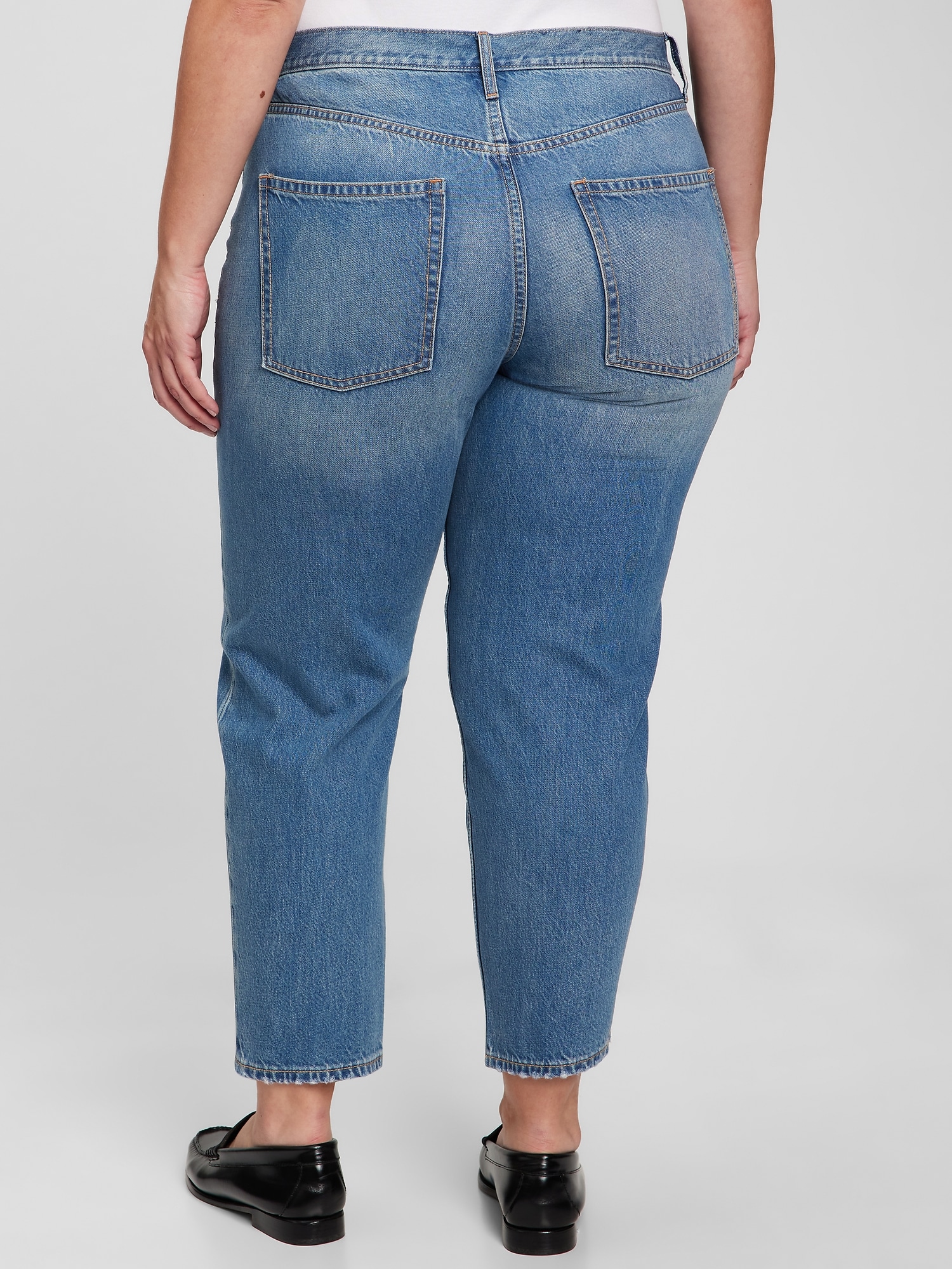 High Rise Pleated Barrel Jeans with Washwell | Gap