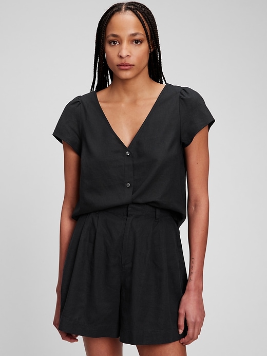1 of 8 showing, with the color black night of product Linen Blend V-Neck Button-Front Shirt