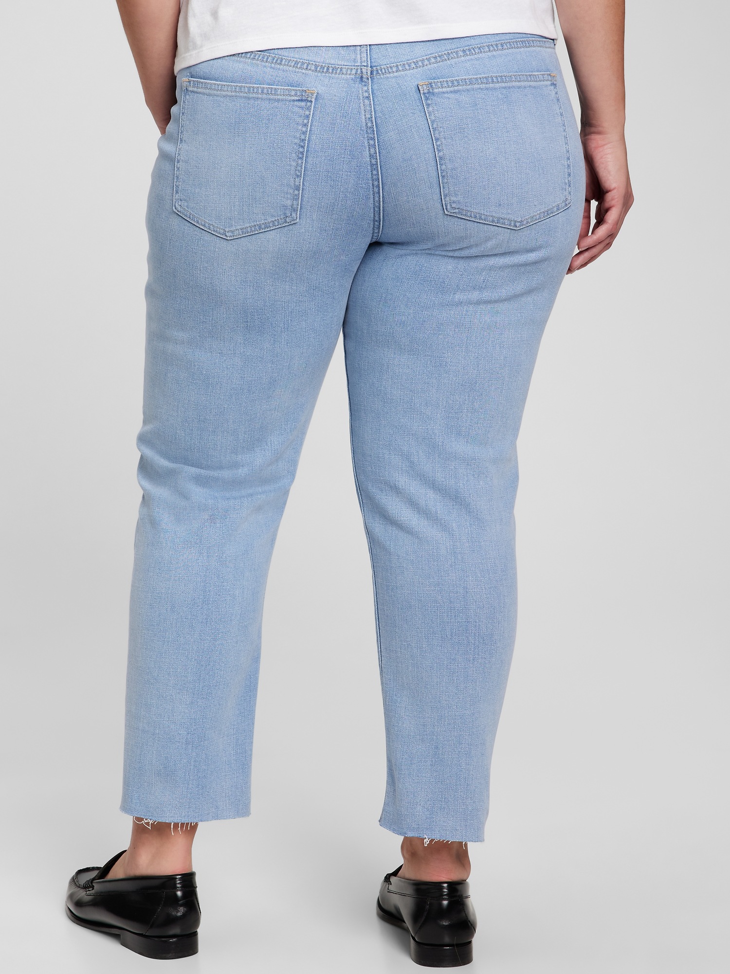 Mid rise best girlfriend jeans 2025 gap