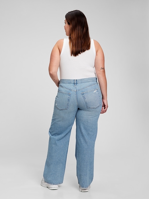 Image number 5 showing, Low Stride Jeans with Washwell