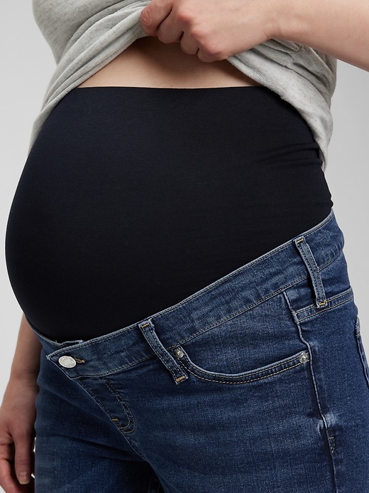 Image number 3 showing, Maternity True Waistband Full Panel '90s Loose Jeans with Washwell