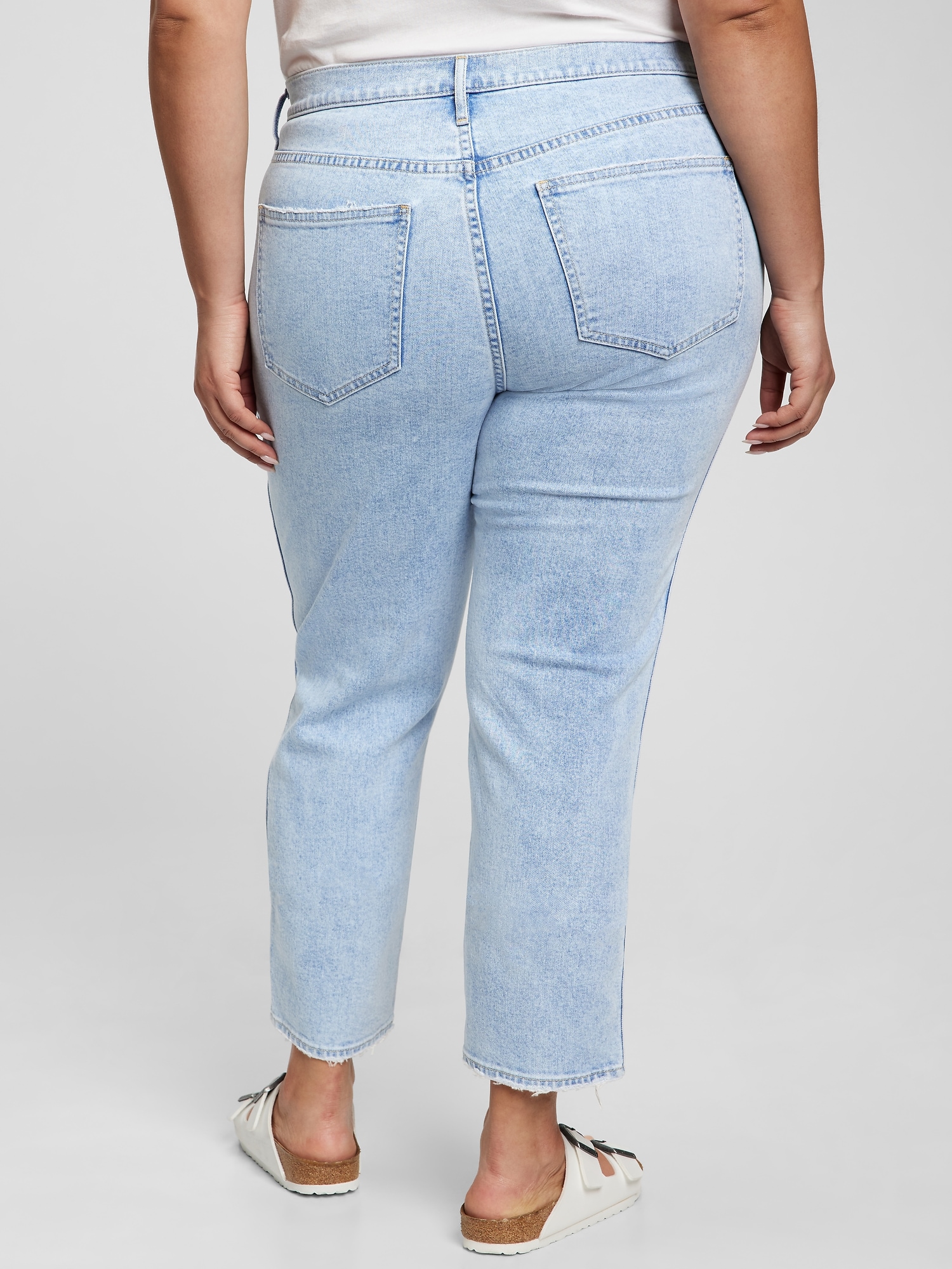 Mid Rise Vintage Slim Jeans with 