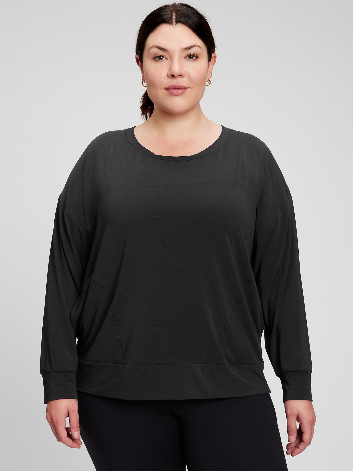 GapFit Breathe Relaxed Long Sleeve Shirt