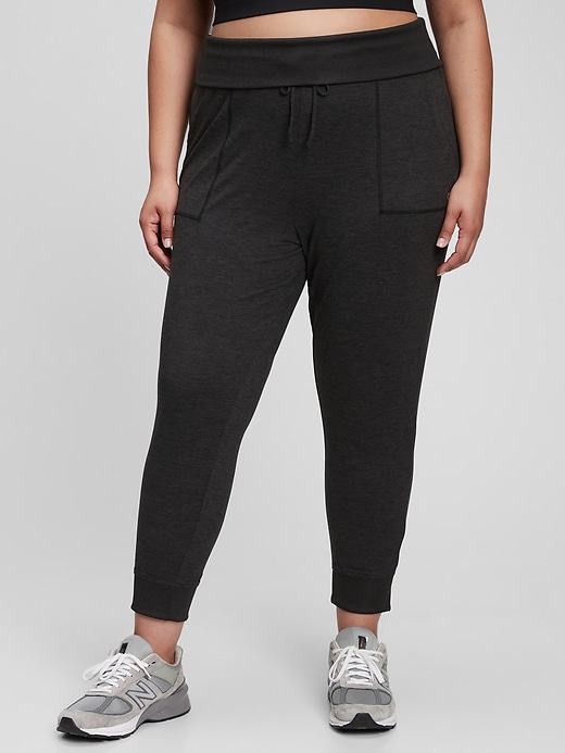 GapFit Brushed Tech Jersey Joggers | Gap