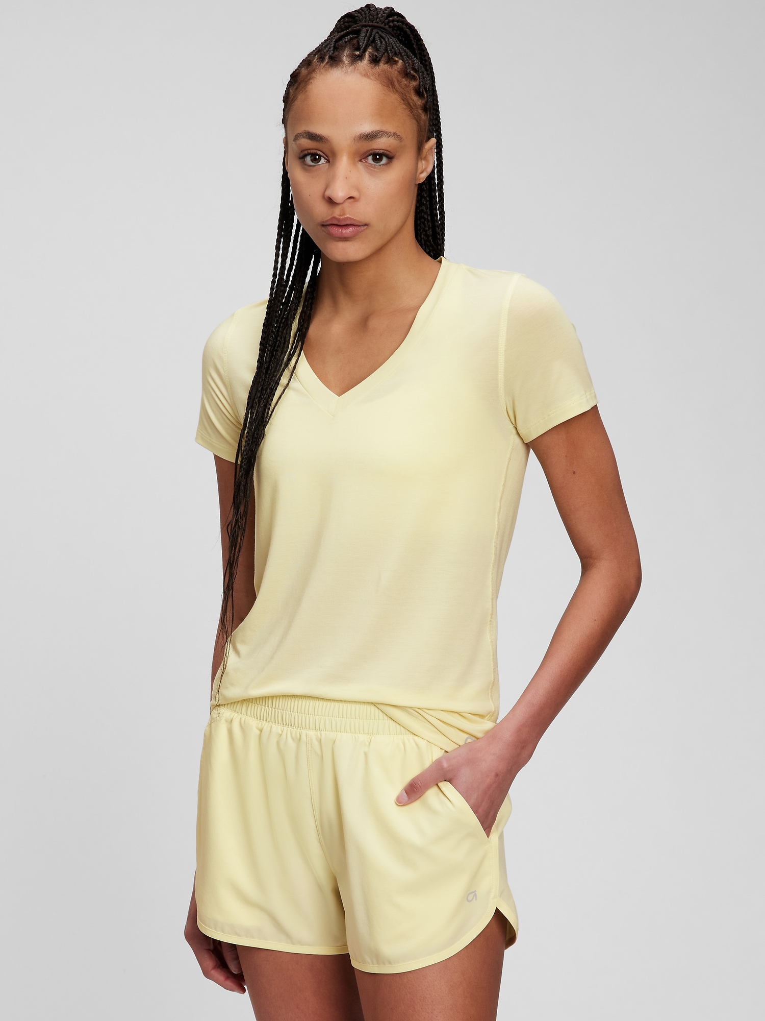 gap fit tshirt