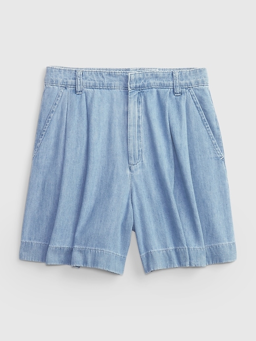 Image number 4 showing, High Rise Pleated Chambray Shorts with Washwell