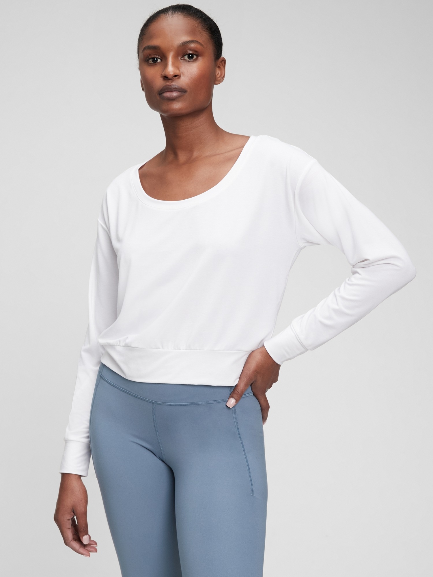 gap cropped t shirt