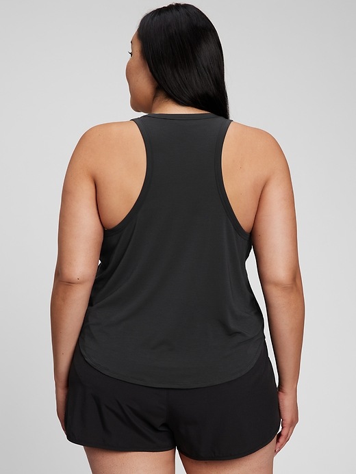 Gap clearance workout tanks