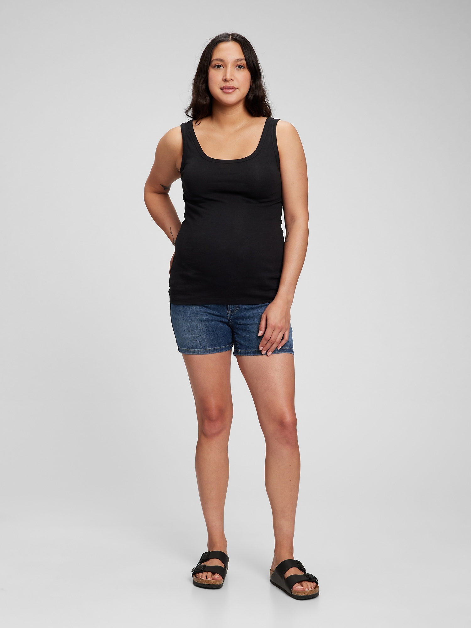 Gap Maternity Inset Panel 4" Denim Shorts In Dark Wash