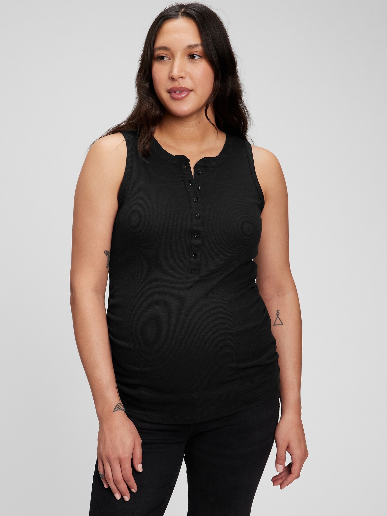 Gap maternity tank shop tops