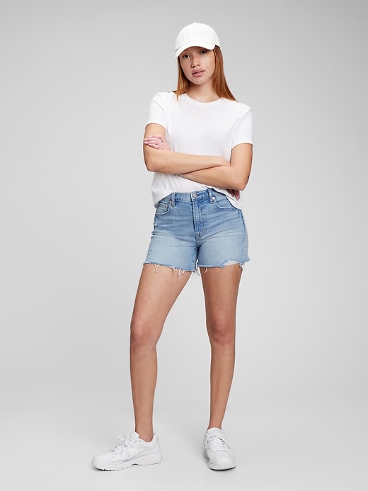 Image number 4 showing, 4" High Rise Denim Shorts with Washwell