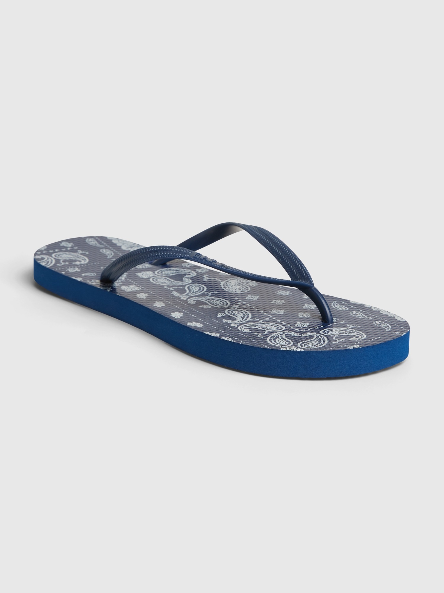 gap rubber flip flops