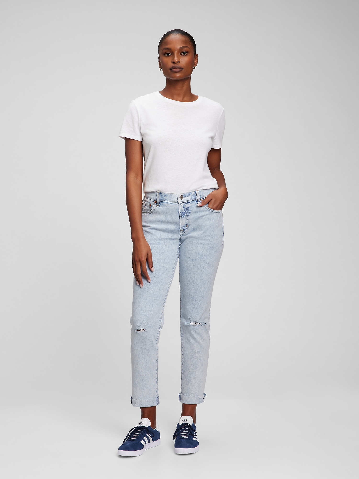 Mid Rise Girlfriend Jeans with Washwell