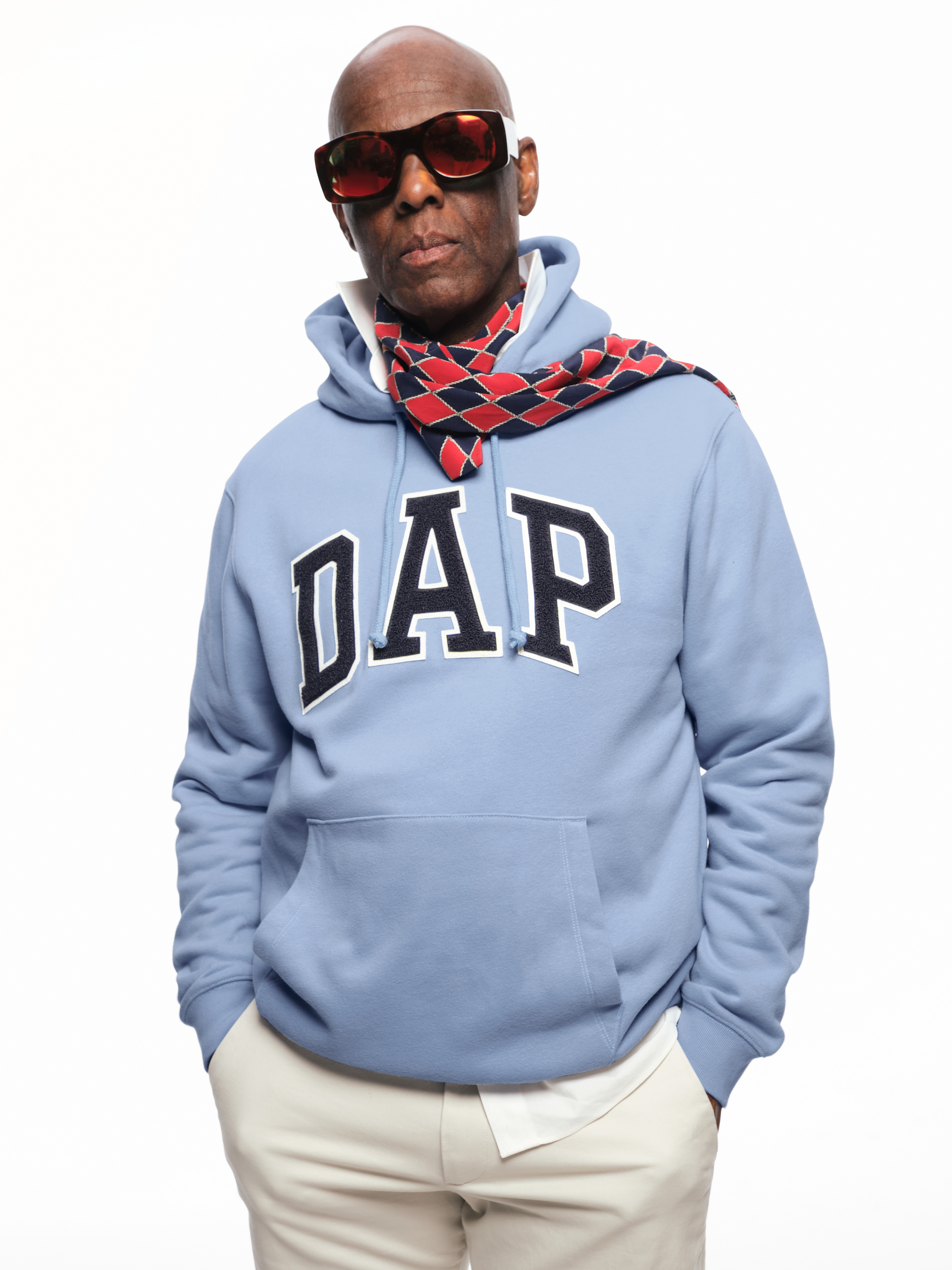 gap sweat shirt