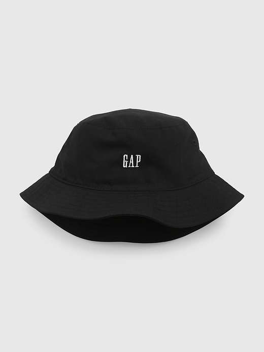 1 of 8 showing, with the color true black of product Kids Gap Logo Bucket Hat