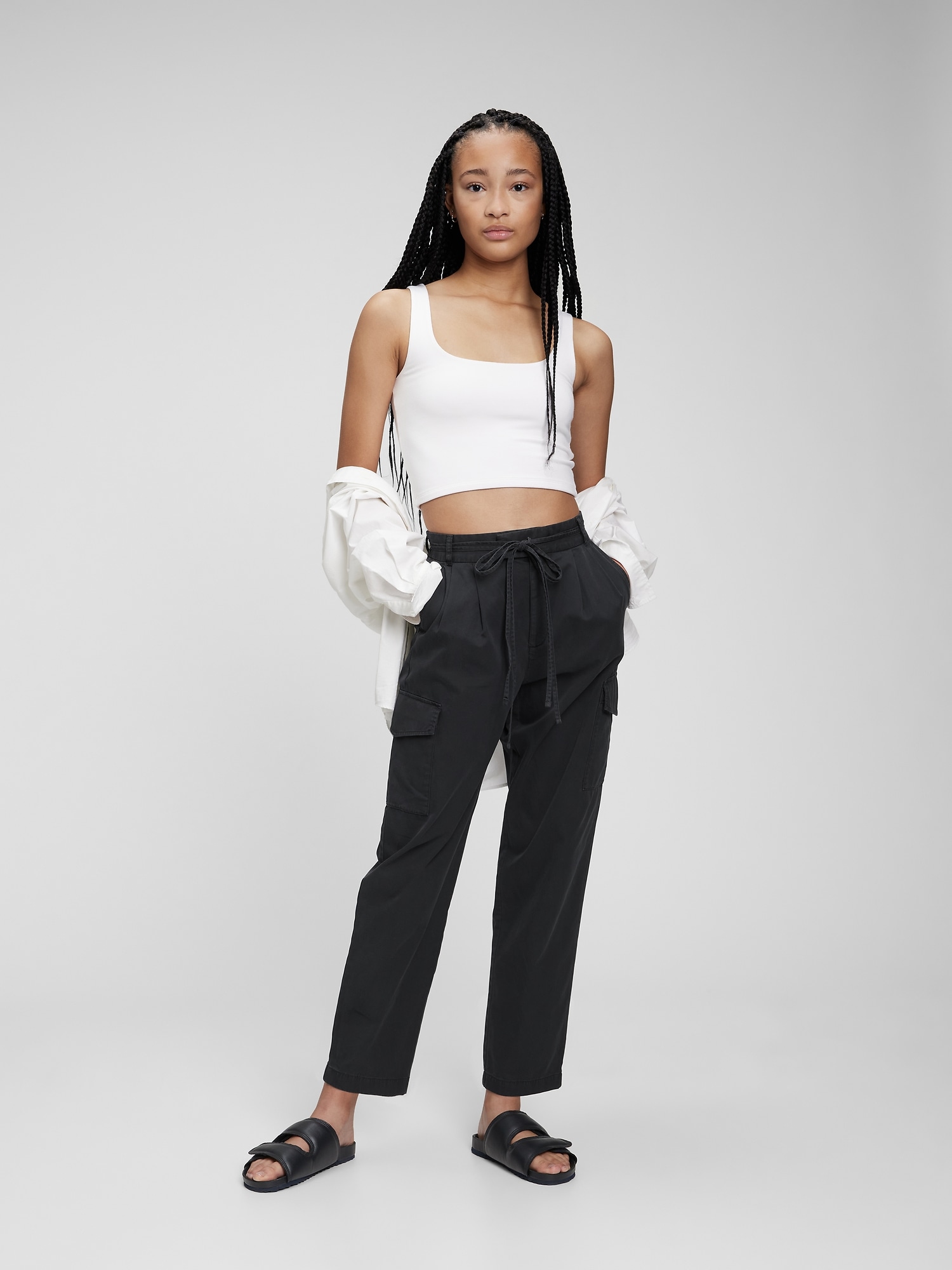 Gap High Rise Pleated Cargo Pants With Washwell In Black ModeSens