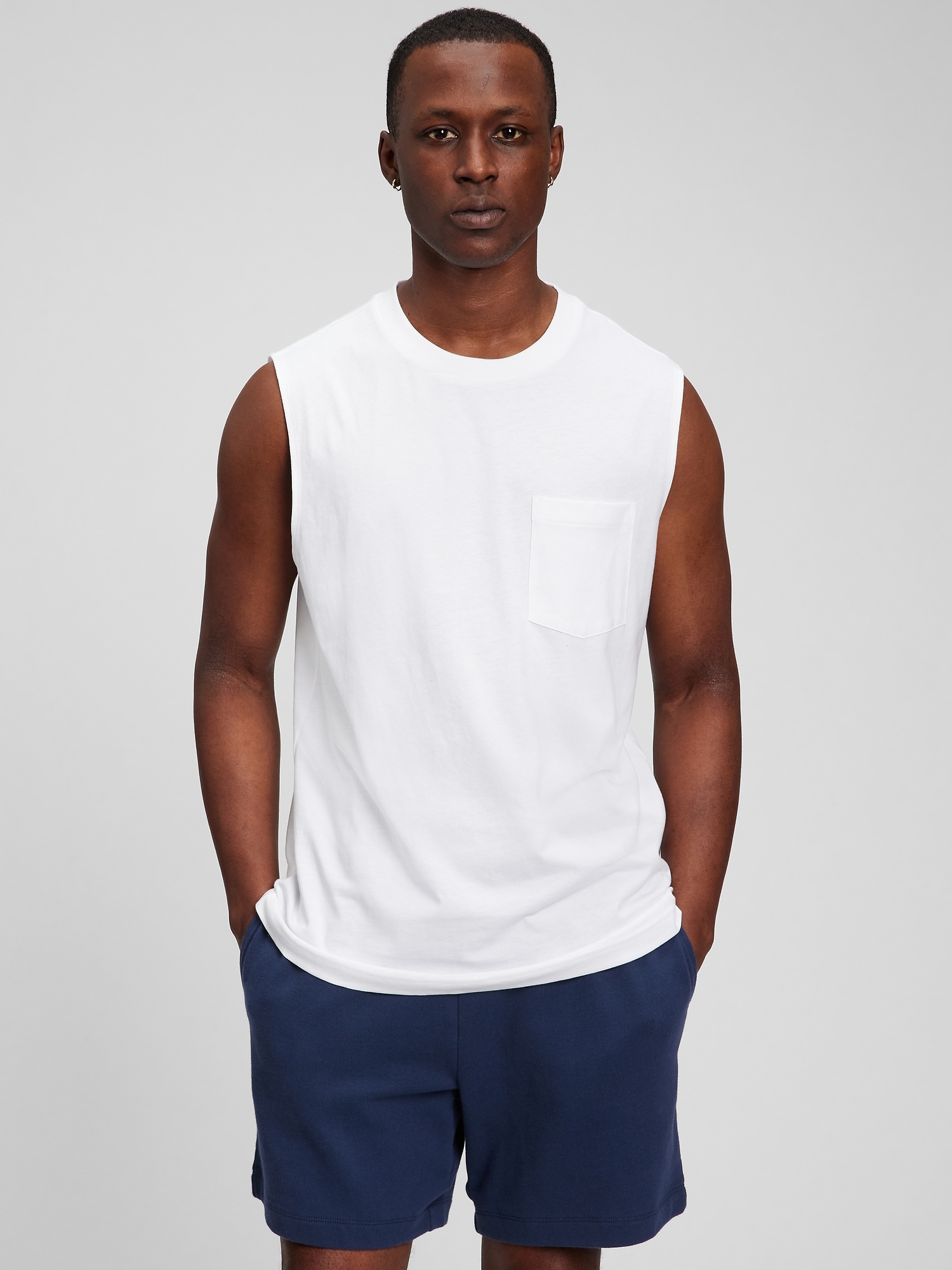Organic Cotton Muscle Sleeveless Pocket T Shirt Gap